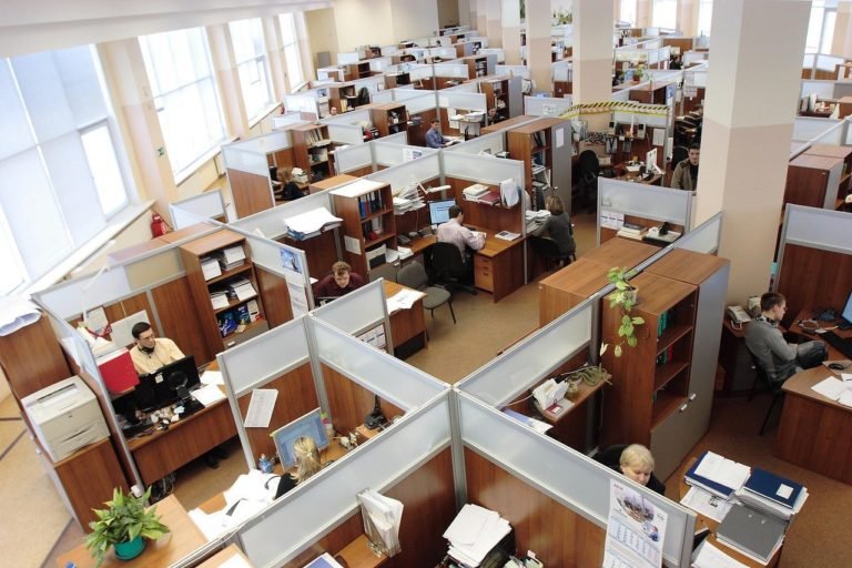 office-g37c98be9c_1280