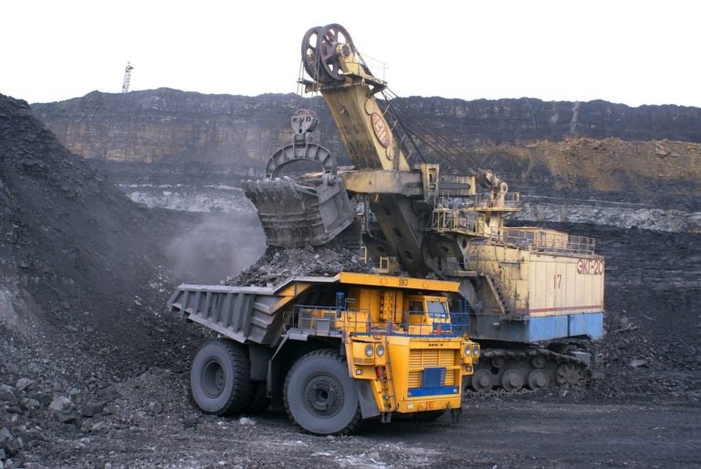 industry-ge5c14ef43_1280