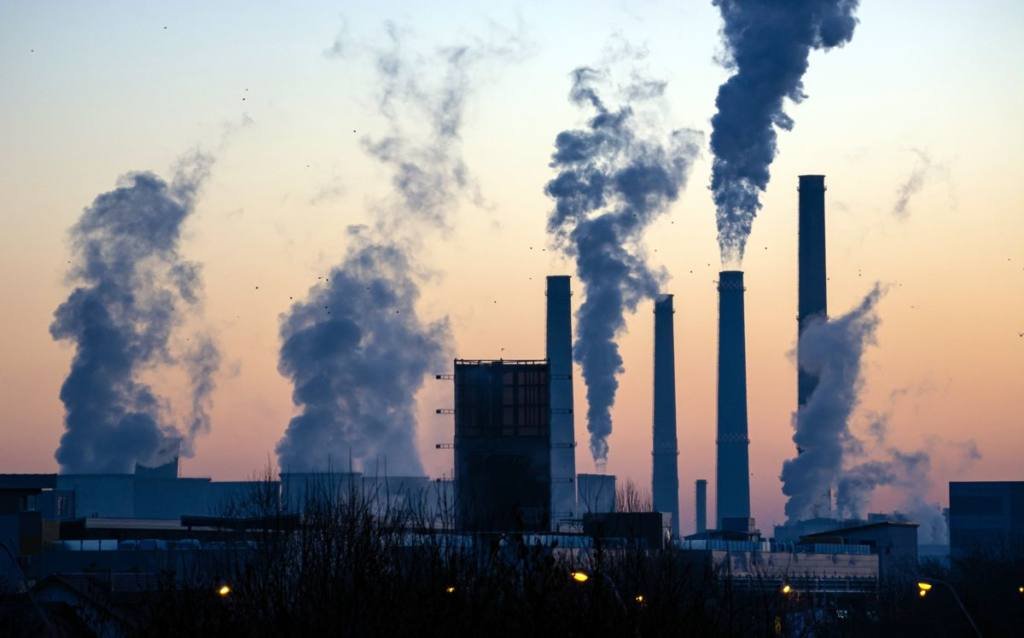 España anuncia su salida del Tratado de la Carta de la Energía