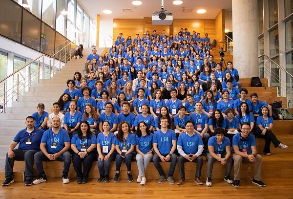 Estudiantes de PrepaTec participan en el Encuentro Nacional de Líderes con Sentido Humano.