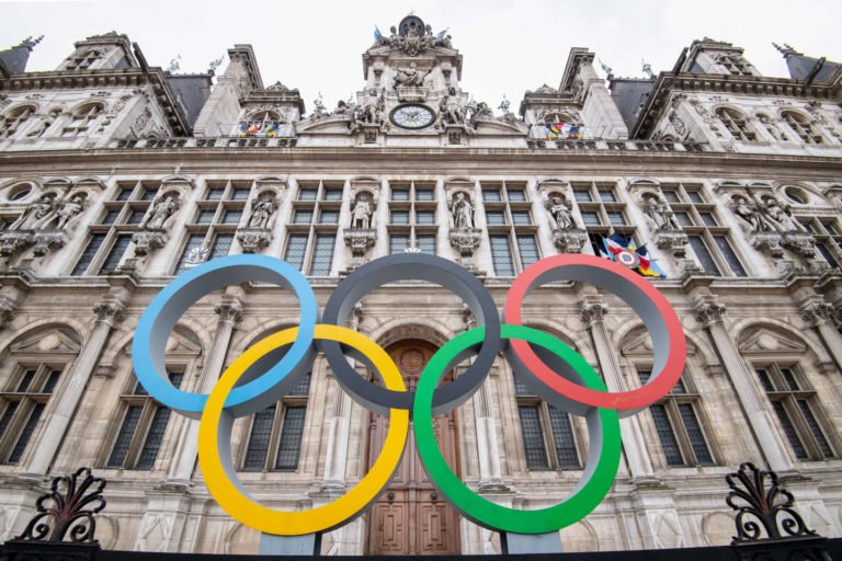 Paris prohibirá plástico de un solo uso durante Juegos Olímpicos.