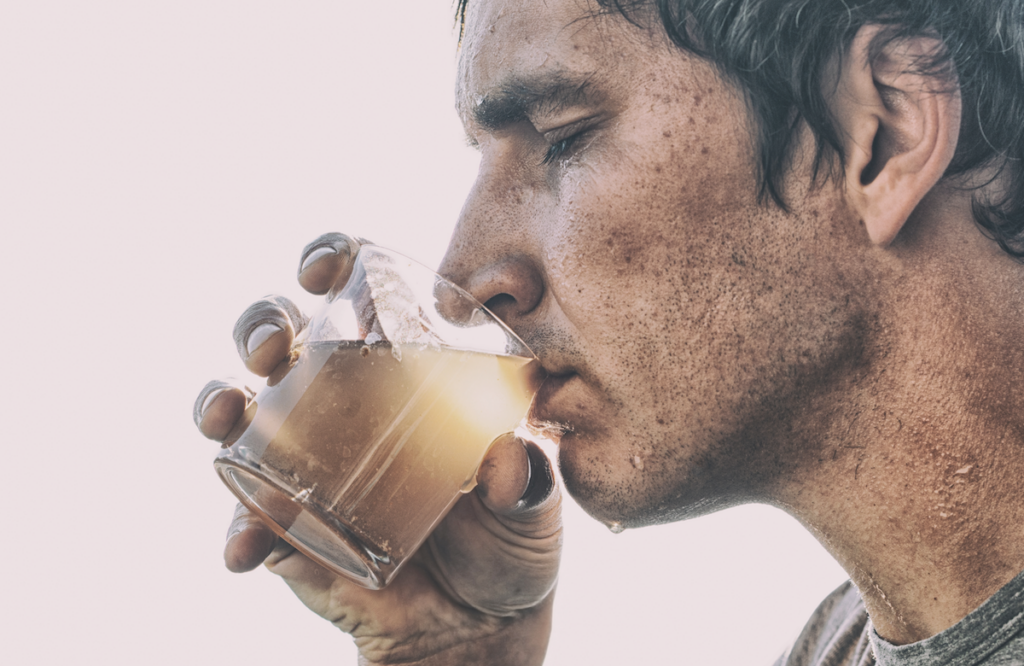 agua contaminada