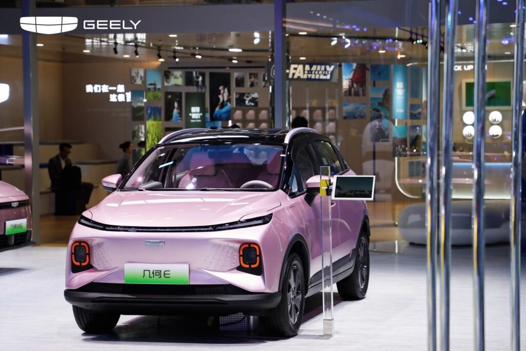 China niega estar aplicando subvenciones a la producción de vehículos eléctricos.