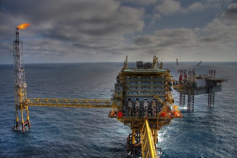 Grupo Carso adquiere PetroBal