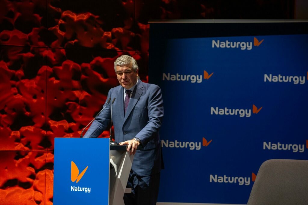 El gobierno y las empresas deben trabajar juntos para lograr la descarbonización de la industria sin comprometer la competitividad.