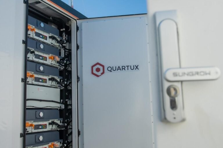 Quartux