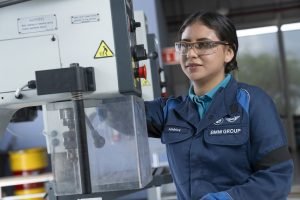 BMW impulsa movilidad sostenible en San Luis Potosí